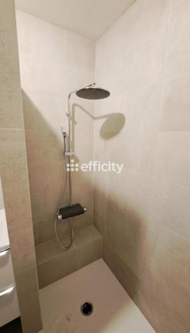 Appartement
         3 pièces
        - 67 m² 127 000 € *