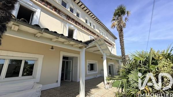 Murs commerciaux  à vendre 1 200 m² Calignac