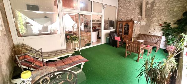 Maison de village (174 m2) avec Cour et garage