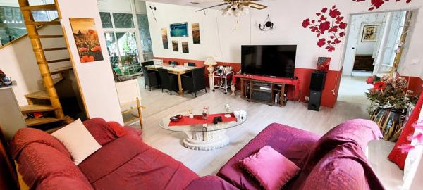 Maison de village (174 m2) avec Cour et garage
