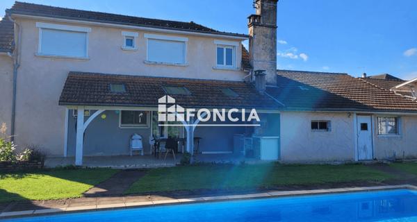 À vendre Maison 6 pièces 163 m² - Oloron-sainte-marie 64400