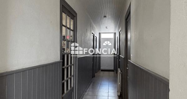 À vendre Maison 6 pièces 163 m² - Oloron-sainte-marie 64400