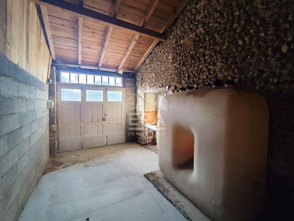 Maison à rénover SAVIGNE