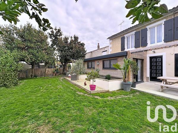 Maison à vendre 5 pièces 129 m² Courçon