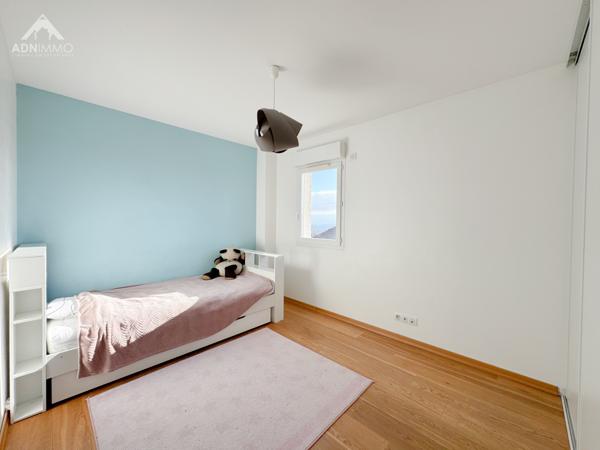 Péron (01630) Maison 6 Pièces 183 m2