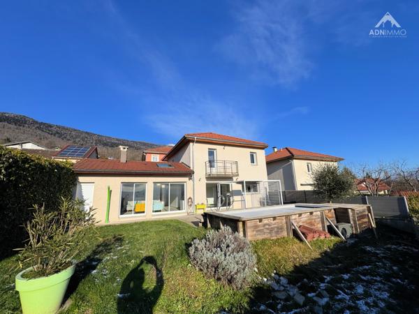 Péron (01630) Maison 6 Pièces 183 m2