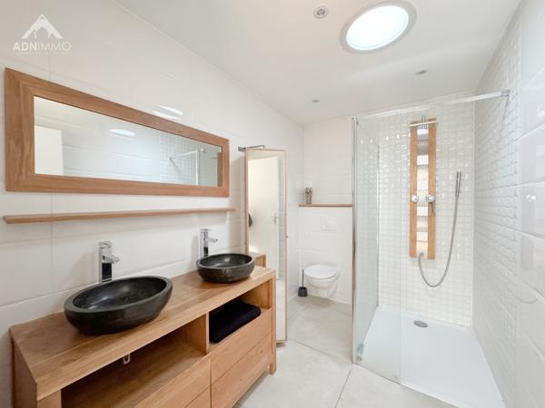 Péron (01630) Maison 6 Pièces 183 m2