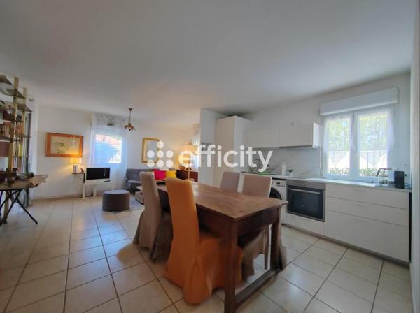 Appartement 2 pièces - 48 m² Exclusivité efficity