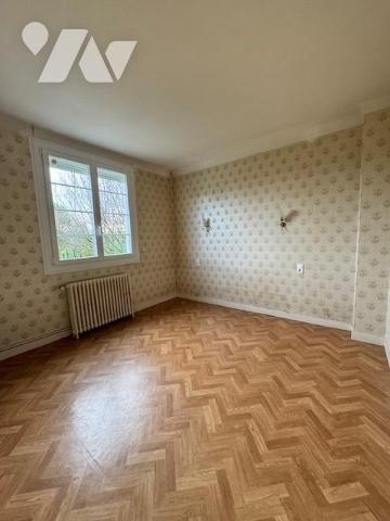 MAISON ANCIENNE A RAFRAICHIR