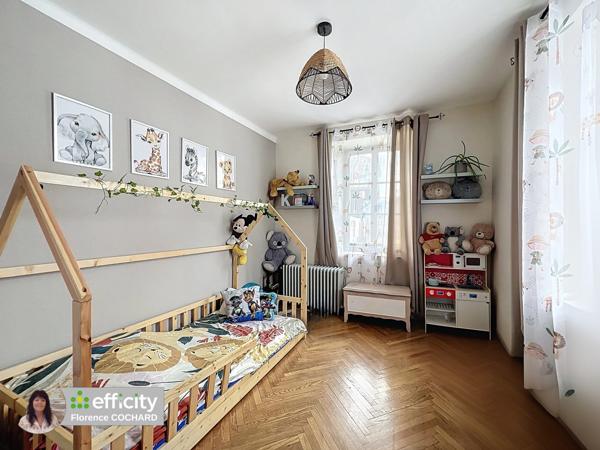 Maison 13 pièces - 408 m² Exclusivité efficity