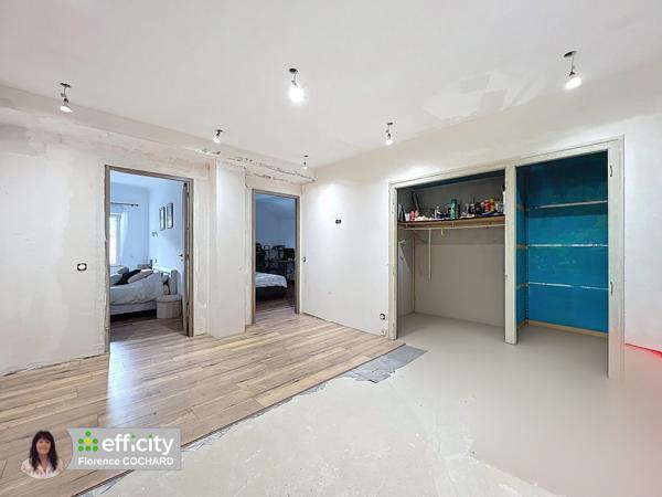 Maison 13 pièces - 408 m² Exclusivité efficity