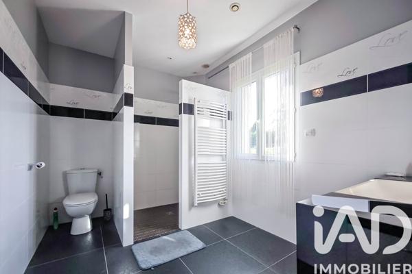 Maison à vendre 8 pièces 358 m² Marmande