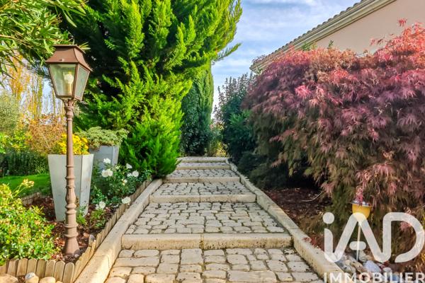 Maison à vendre 8 pièces 358 m² Marmande