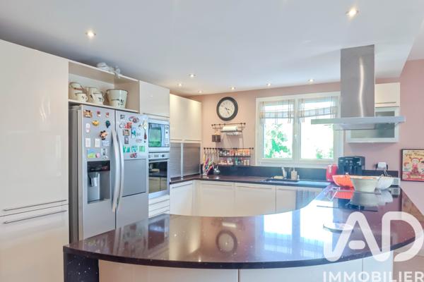 Maison à vendre 8 pièces 358 m² Marmande