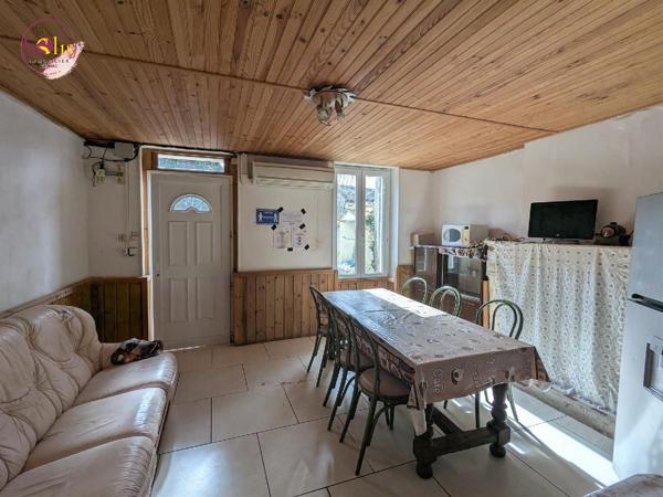 MAISON FAMILIALE À 20 MIN AU NORD-EST DE COGNAC Cette ...