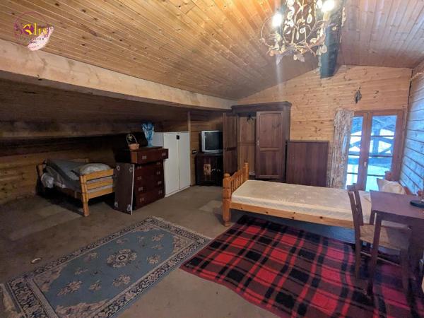 MAISON FAMILIALE À 20 MIN AU NORD-EST DE COGNAC Cette ...