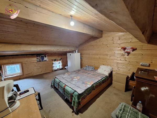 MAISON FAMILIALE À 20 MIN AU NORD-EST DE COGNAC Cette ...