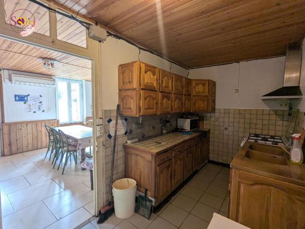 MAISON FAMILIALE À 20 MIN AU NORD-EST DE COGNAC Cette ...