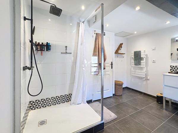 Saint-Affrique (12400) Superbe duplex T3 lumineux avec vue dégagée