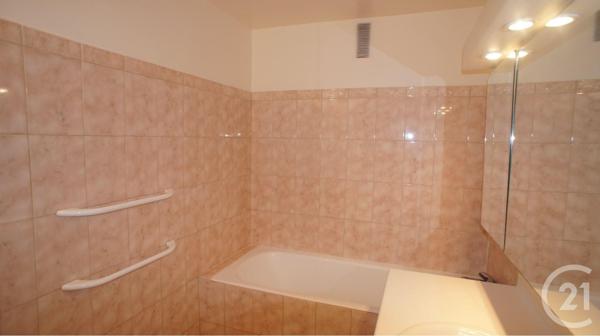 Appartement F5 à vendre  5 pièces - 102,74 m2 ST CLOUD - 92