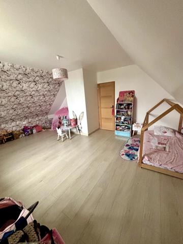 Découvrez votre havre de paix entre les collines de Mortain-Bocage et la magie du Mont Saint-Michel.