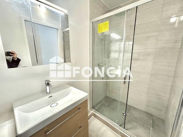 Location Studio 28.3 m² - Boulogne Billancourt 92100