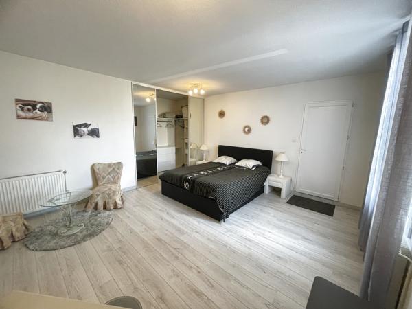 Maison bourgeoise début 20 ème siècle 225 m2 avec jardin, piscine et maison T3 91 m2 indépendante, Casteljalou Détails des diagnostics énergétiques
