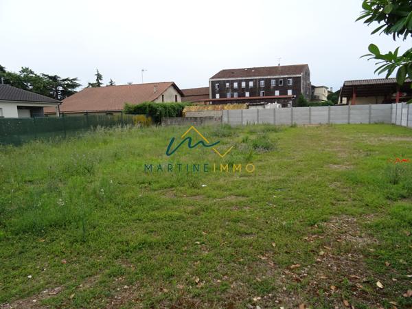 TERRAIN A VENDRE A SAINTE BAZEILLE