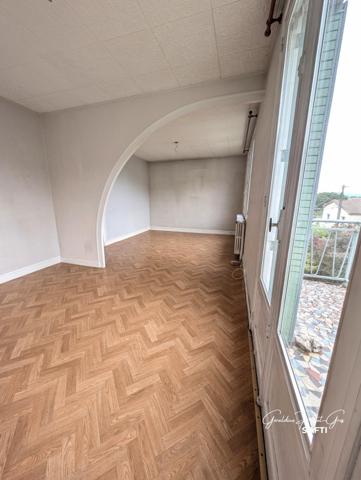 Joli maison à deux pas des commodités