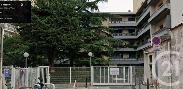 Parking à vendre  36 m2 MARSEILLE - 13005