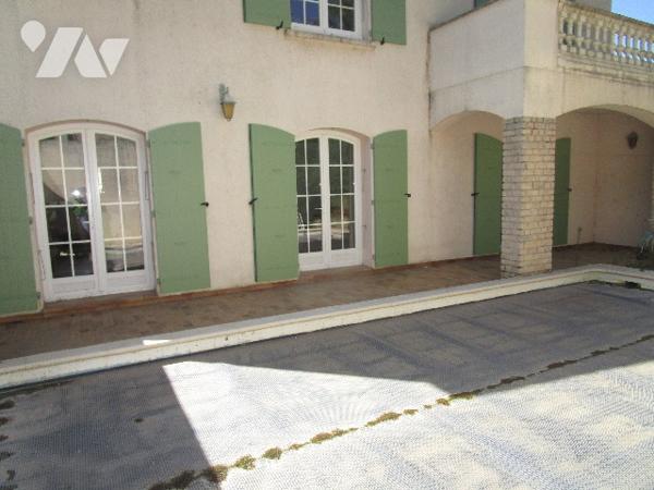 TRES BELLE VILLA !!!