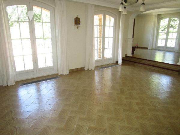 TRES BELLE VILLA !!!