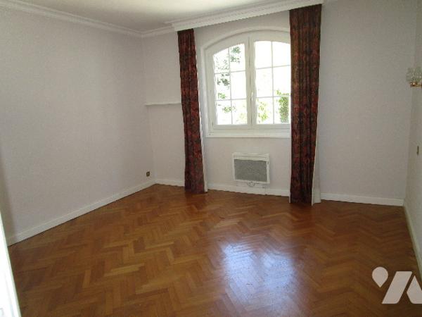 TRES BELLE VILLA !!!