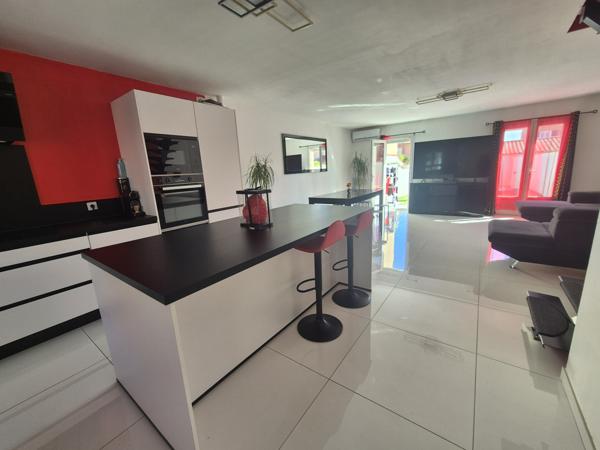 Gignac-la-Nerthe (13180) Magnifique pavillon 5 pièces avec jardin et garage