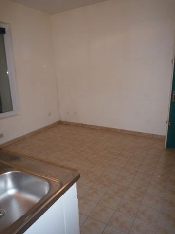 TAVERNY - appartement studio - 15,71 m²