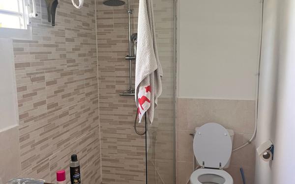 Maison à vendre    5 pièces • 124 m2 Sainte-Anne
