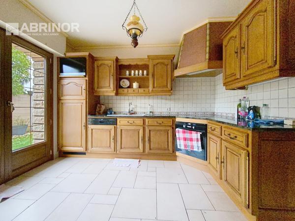 PLAIN PIED INDIVIDUEL 3 CHAMBRES JARDIN ET GARAGE LOMME