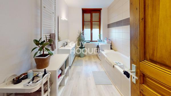 F4 rénové loué secteur prisé