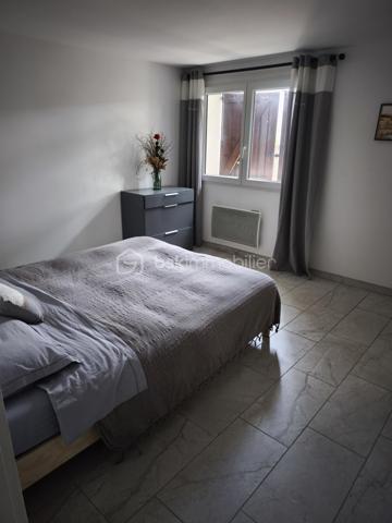 Maison traditionnelle de 200,99 m²