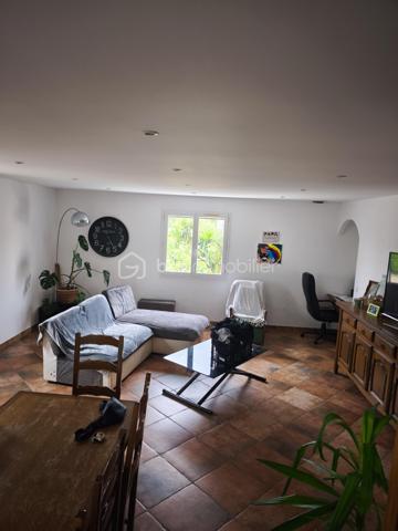 Maison traditionnelle de 200,99 m²