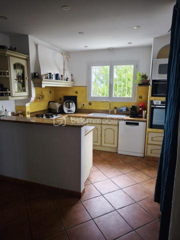 Maison traditionnelle de 200,99 m²