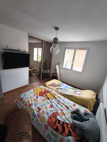 Maison traditionnelle de 200,99 m²