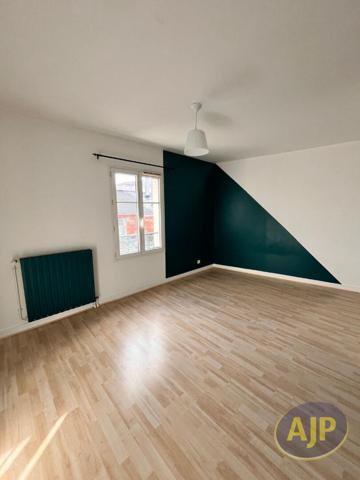 Location appartement Saintes : 725 € - AJP Immobilier Saintes