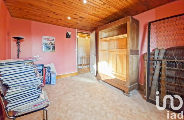 Maison de village 4 pièces de 104 m² à Hauterive (89250)