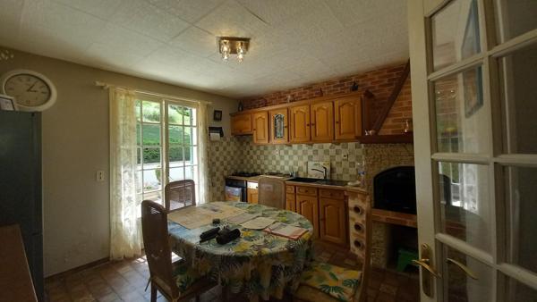 Maison 165m2, 3/4 chambres, piscine, garage, terrain 6033m2
