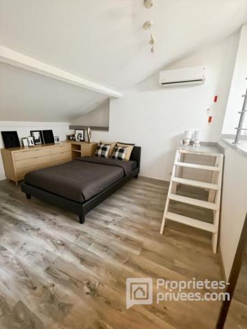 2 Pièces en  Duplex  avec cour