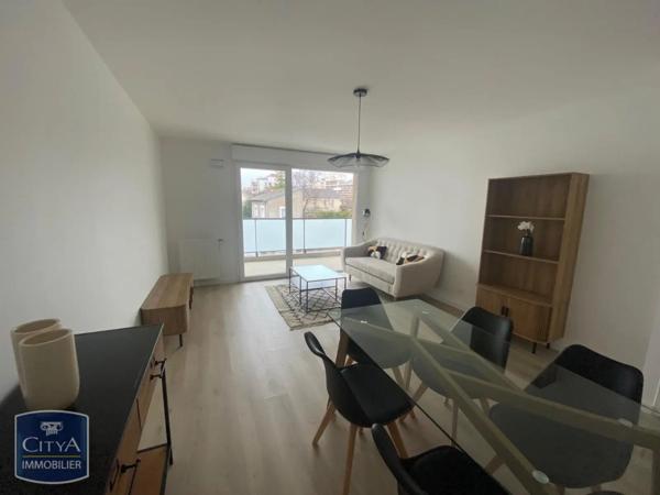 Appartement à louer 3 pièces 73.02m²