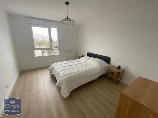 Appartement à louer 3 pièces 73.02m²