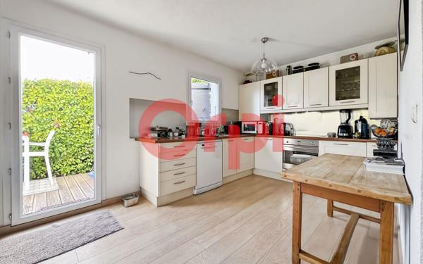 Maison à vendre    3 pièces •  Venelles