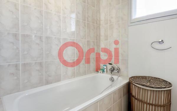 Maison à vendre    3 pièces •  Venelles